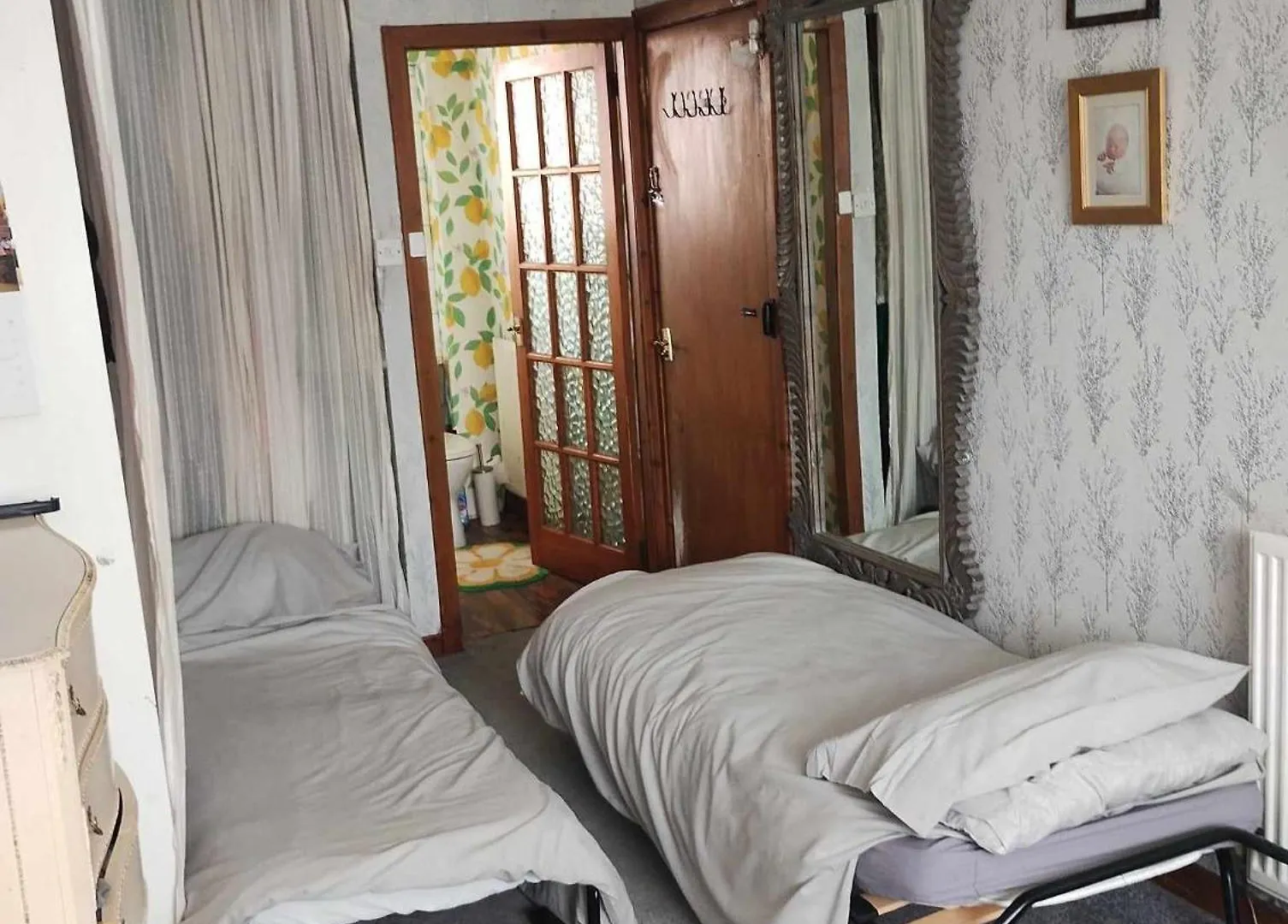 Silverknowes Silver Room Sleeps 4 With Private Shower Edinburgh 0*,  Egyesült Királyság